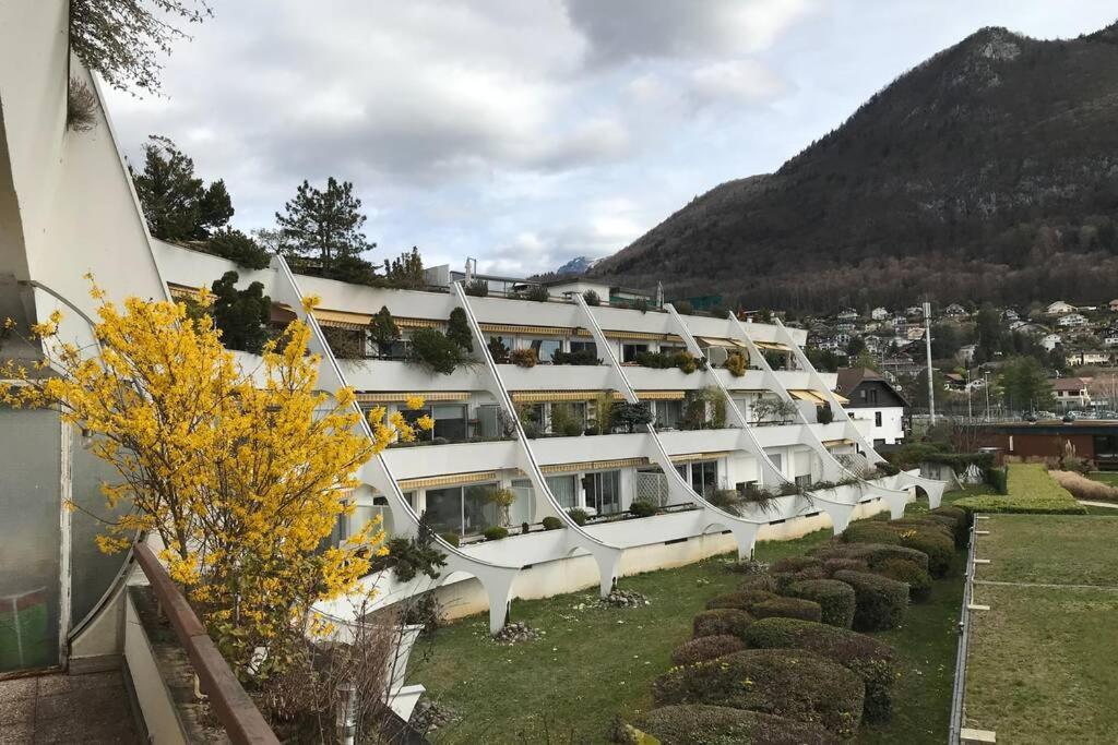 Chez Jacques - Terrasse Avec Vue Lac Et Montagne Анси Экстерьер фото
